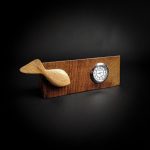 ساعت چوبی ماهی